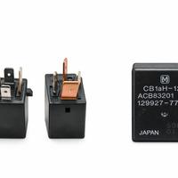 Relè 12v a 4 pin Japan 