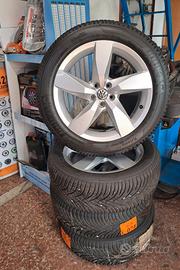 4 Ruote complete  T-Cross Volkswagen