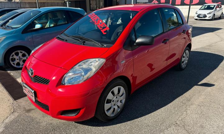 Toyota Yaris 1.4 D-4D DPF 5 porte