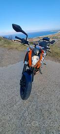 KTM DUKE 200