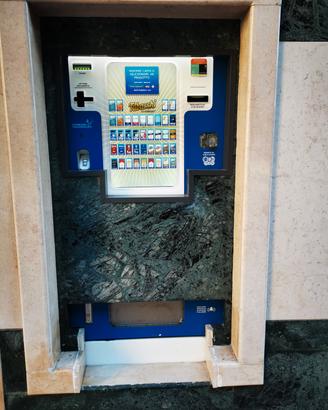 Distributore Sigarette Novamatic DT40