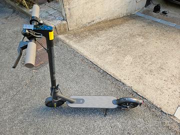 Monopattino elettrico Xiaomi S1
