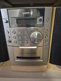 mini stereo con casse