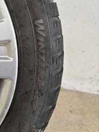 Cerchi in lega 195/50 R15 con pneumatici