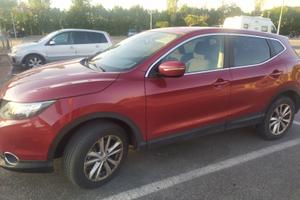 Nissan Qasqhai 2014, 120.000 km,  9.000 euro