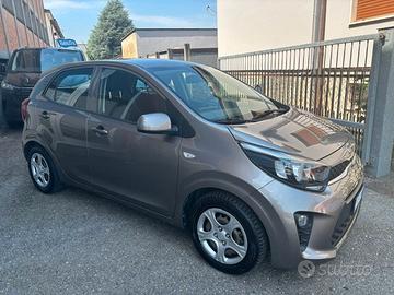 Kia Picanto 1.0 12V 5 porte Active