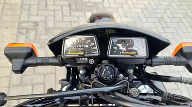 Yamaha XT600E per collezionisti