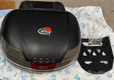 Bauletto Givi V46 con piastra