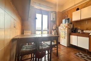 4 LOCALI A LA SPEZIA