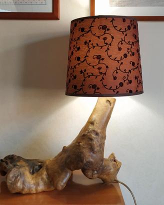 lume in legno 
