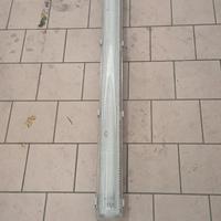 illuminazione per officina 
