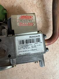 VALVOLA GAS HONEYWELL VK4105N2013 CALDAIA SILE