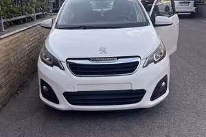 PEUGEOT 108