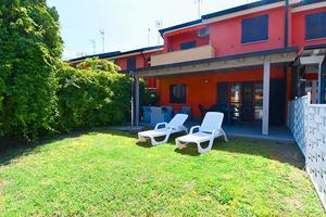 Albarella - Appartamento piano terra fronte acqua