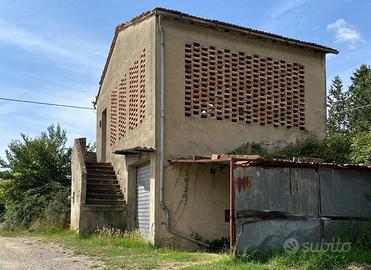 Rustico / Casale di 80 m² con 4 locali a Montesper