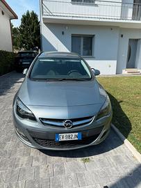 Opel Astra SW 2014 – 178.300 km