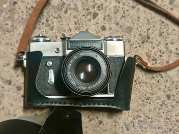 Zenit E con Helios 44 M-6 F2 58mm M42