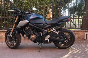 Honda Cb 650 r 2500 km