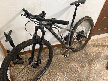 Aggiusto e assemblo biciclette