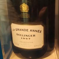 Tris vini Ferrari Brut Bollinger Grand Annee