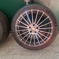 N.4 Cerchi Mercedes AMG da 19" compresi pneumatici