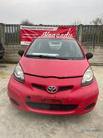 TOYOTA AYGO _B1_ 2005 - > 1.0 1.0 1KR-FE 50KW|68HP