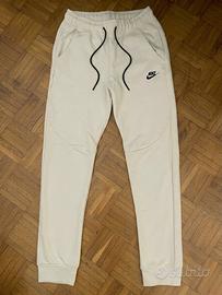 pantaloni tuta nike tech beige