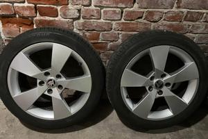 Cerchi R17 5x112 con gomme estive