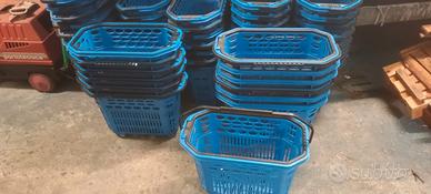 Carrelli plastica