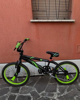 Bici BMX freestyle MBM Instinct