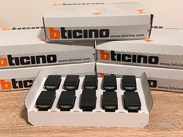 BTicino Living L4003N 10 PZ Deviatore/Interruttore