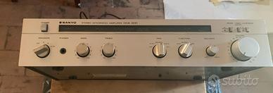 Sanyo DCA 3510 amplificatore anni 80