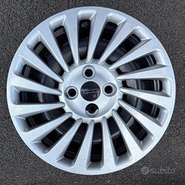 Cerchi acciaio fiat 500e con borchie originali