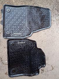 2 tappetini in gomma originali per Volkswagen polo