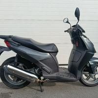 Aprilia SportCity 200 