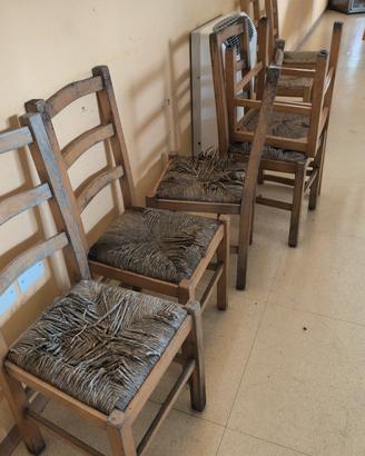 Sedie legno cattive condizioni 