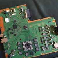 PS4 non funzionante per pezzi di ricambio