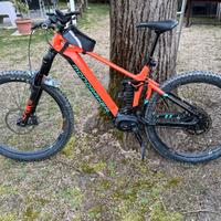 Mondraker level r