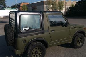 Suzuki Sj410
