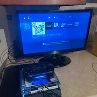 PlayStation 4 con 1 controller e giochi