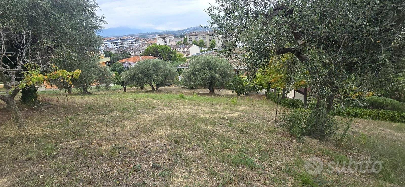 TERRENO EDIFICABILE - Vista 2