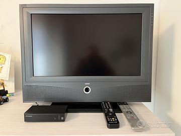 TV LOEWE XELOS A26 + decoder DVB-T2