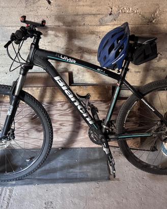 Bianchi Kuma 27.1