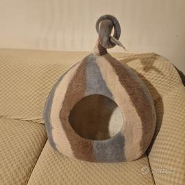 Cuccia / Grotta in Feltro 100% Artigianale