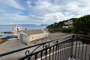 2 LOCALI A SANTA FLAVIA