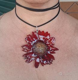 Collane fiore vero in resins