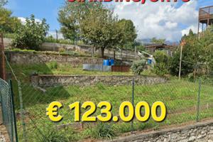 PORZIONE DI CASA CON 215 Mq DI GIARDINO