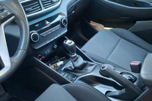 tucson benzina 5 porte