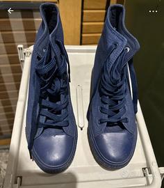 Scarpe con zeppa all’interno