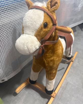 Cavalluccio a dondolo per bambini piccoli peluche